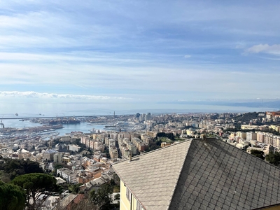 Appartamento vista mare, Genova castelletto