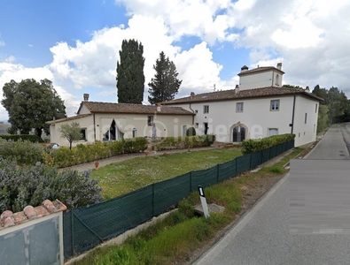 N. 2 Appartamenti Via Santa Maria Novella 97/A CERTALDO Fiano di 251,93 Mq. oltre N. 5 Posti Auto e appezzamenti di terreno agricolo