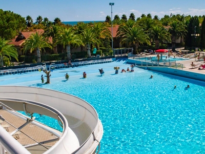 Parco vacanze a Roseto Degli Abruzzi con giardino e terrazza