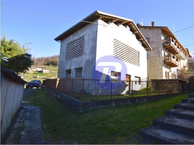 Rustico in Via Pralungo, San Giovanni Bianco, 3 locali, 140 m²