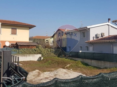 Terreno Residenziale in vendita a Oppeano via Pontida, 77