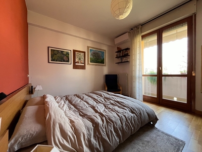 Trilocale in VIA VOLTA, Ozzano dell'Emilia, 1 bagno, garage, 75 m²