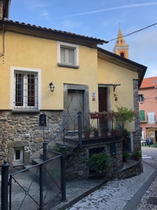 Villa a schiera in vendita a Fosdinovo