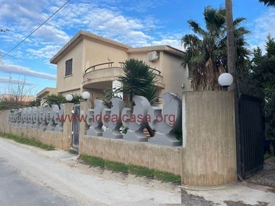 Villa abitabile in zona Tonnarella a Mazara del Vallo