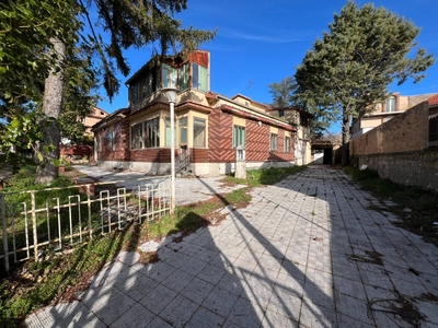 Villa singola in Localita' cardito, Ariano Irpino, 10 locali, 3 bagni