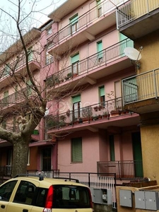 Appartamento all'asta a Tiriolo viale g. Mazzini, 213