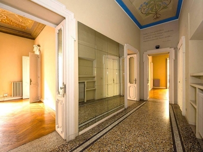 Prestigioso appartamento di 140 m² in vendita Corso Guglielmo Marconi, 13, Torino, Piemonte