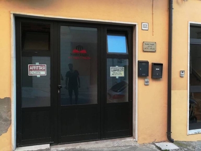 Appartamento in in vendita da privato a Genzano di Lucania corso Giuseppe Garibaldi, 90