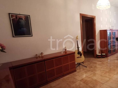 Appartamento in in vendita da privato a Lavello via Giacinto Albini, 2