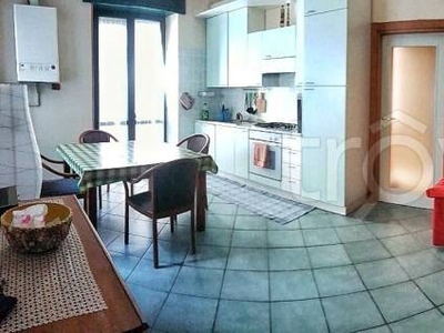 Appartamento in in vendita da privato a Potenza via Raffaele Acerenza, 3