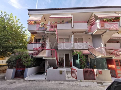 Appartamento in in vendita da privato ad Alba Adriatica via Verona, 5