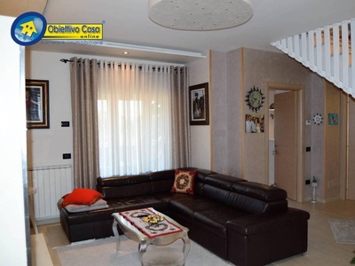 Appartamento in vendita a Bellante via Gramsci molino san nicola, 12