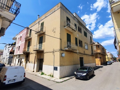 Appartamento in vendita a Bernalda via Giacinto Albini 9
