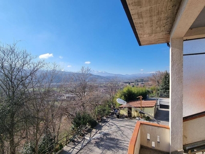 Appartamento in vendita a Castellalto via Montarco, 30