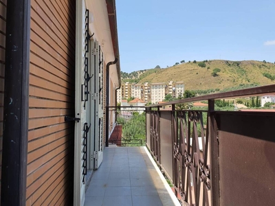 Appartamento in vendita a Catanzaro via Abruzzi, 200