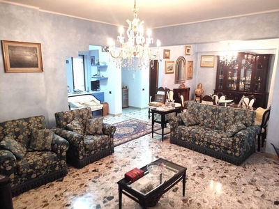 Appartamento in vendita a Catanzaro via Girolamo De Rada, 39