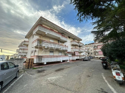 Appartamento in vendita a Catanzaro via Martiri di Cefalonia