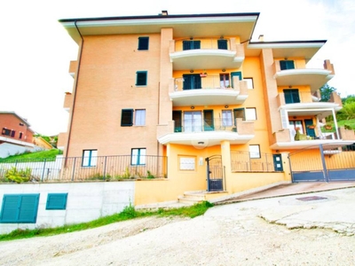 Appartamento in vendita a Colonnella strada Comunale Fonte Vecchia