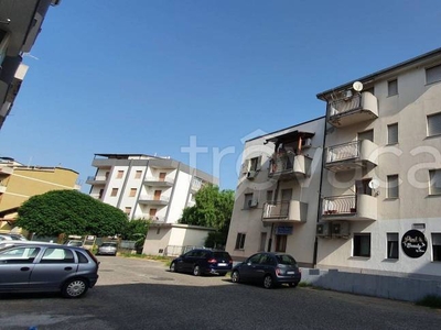 Appartamento in vendita a Davoli via Paolo Borsellino, 4