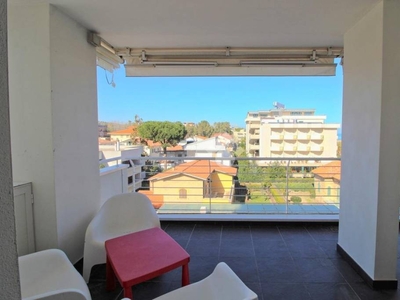 Appartamento in vendita a Giulianova lungomare Zara, 47