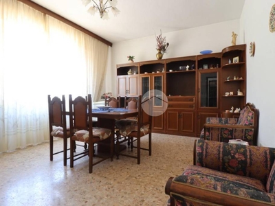 Appartamento in vendita a Giulianova via I. Nievo, 34