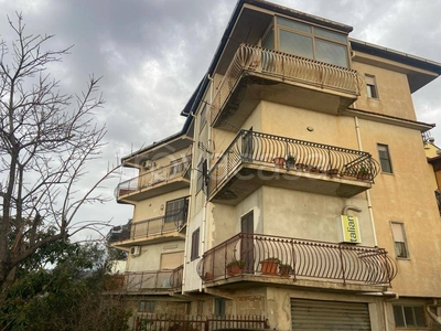 Appartamento in vendita a Lamezia Terme via Carmelina Tropea, 40