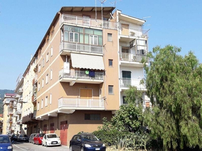 Appartamento in vendita a Lamezia Terme via Fabio Filzi, 23