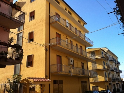 Appartamento in vendita a Lamezia Terme via Galati