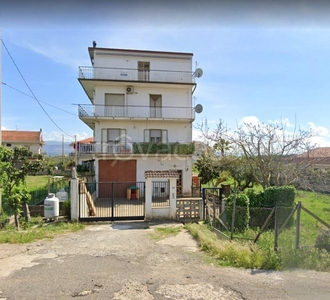 Appartamento in vendita a Lamezia Terme via Salvatore Raffaele, 120
