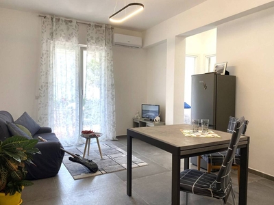 Appartamento in vendita a Martinsicuro via Filippo Lippi, 13