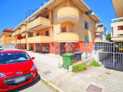 Appartamento in vendita a Martinsicuro via Il Rodi, 9