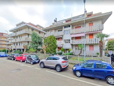 Appartamento in vendita a Martinsicuro via Marche, 16