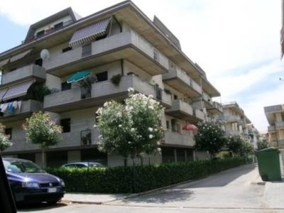 Appartamento in vendita a Martinsicuro via Marche 7