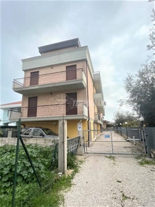 Appartamento in vendita a Martinsicuro via Tagliamento 12/a