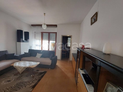 Appartamento in vendita a Montorio al Vomano via Piane , snc
