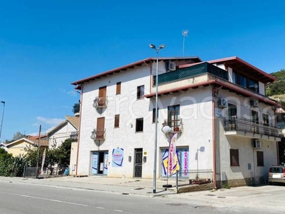 Appartamento in vendita a Nocera Terinese viale Stazione, 265