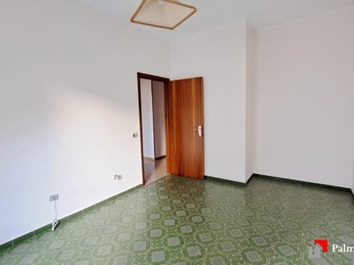 Appartamento in Vendita a Pesaro, 230'000€, 135 m², con Box
