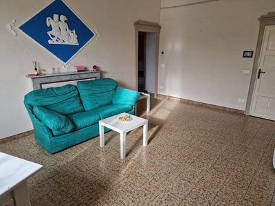 Appartamento in Vendita a Pisa, 258'000€, 140 m², arredato