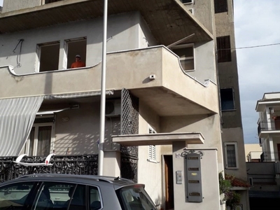 Appartamento in vendita a Pisticci via Parma