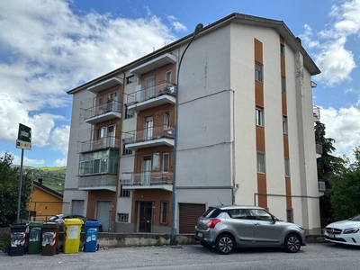 Appartamento in vendita a Potenza via Ponte Nove Luci, 34