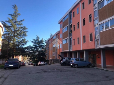 Appartamento in vendita a Potenza via Siracusa, 97