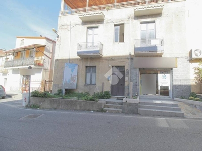 Appartamento in vendita a Sellia Marina via giardinello, 61
