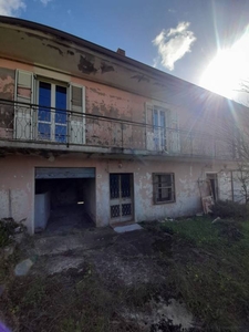 Appartamento in vendita a Tiriolo via Agazio Guidacerio, 72