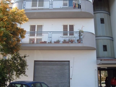 Appartamento in vendita a Trebisacce via Modigliani, 10