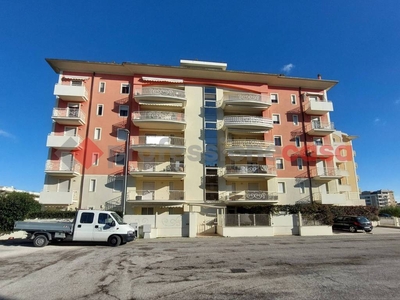 Appartamento in vendita ad Alba Adriatica via Don Lorenzo Milani, 24