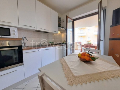 Appartamento in vendita ad Alba Adriatica via Legnano, 18