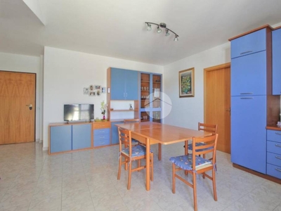 Appartamento in vendita ad Alba Adriatica via Rovigo, 25