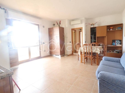 Appartamento in vendita ad Alba Adriatica via Rovigo, 31