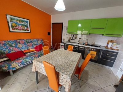 Appartamento in vendita ad Alba Adriatica via Trebbia , 14