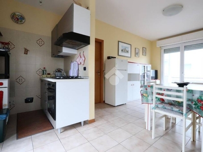 Appartamento in vendita ad Alba Adriatica viale Mazzini, 132